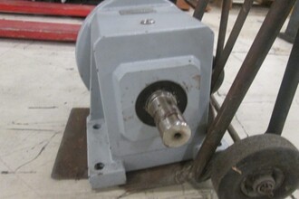 Stober MGS C 46.3 Input HP/Output RPM 885.8 2:1 Ratio Helical Gear Unit Electric Motor | Global Machine Brokers, LLC (3)